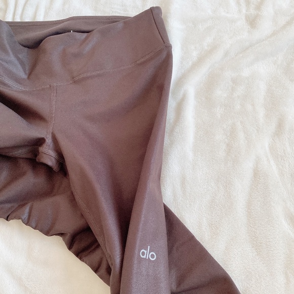 BNWOT Alo Yoga Idol Ruched Leggings - Picture 6 of 7